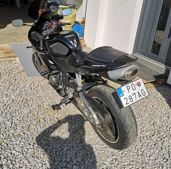 Honda CBR600rr - 7