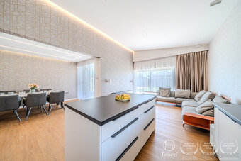BOSEN | Moderný 4 izbový bungalov s bazénom, ul. Karasová, S - 7