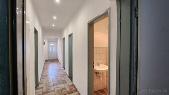 Prenájom skladov s kanceláriami 850 m2 - strategická poloha - 7