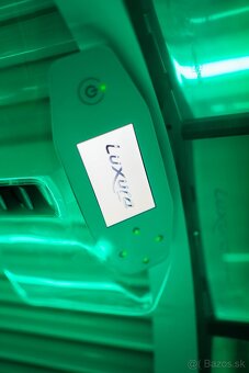 LUXURA X7 42 HIGHBRID horizontalne kolagenove solarium - 7