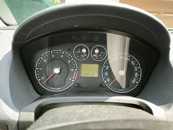 Predám Ford Fiesta benzín, 1.3, 55kw, 2006 - 7