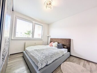 Rezervované-3 izbový byt s balkónom - 7