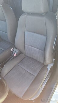 PEUGEOT 207 1.4 54kW benzín - 7