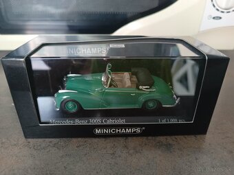 1:43 Mercedes Benz - 7