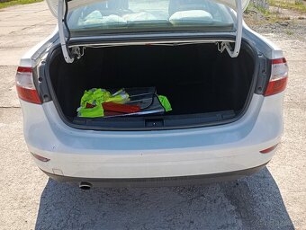 Renault fluence - 7