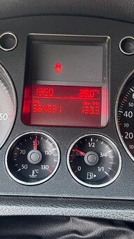 VW Passat B6 Variant 2.0 TDI - 7