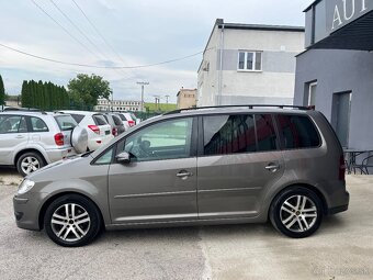 Volkswagen Touran 1.9 TDI 77kW = 7 miest, r.v 2010 = - 7
