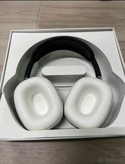 Apple AirPods Max – čierne aj strieborné - 7