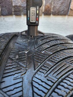 255/40 R19 Michelin zimne pneumatiky - 7