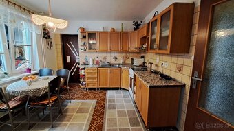 PREDAJ: Rodinný dom 6 izbový, pozemok 717m2, Liptovské Sliač - 7