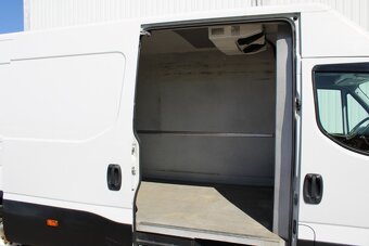 Iveco Daily, 35S160 2,3 Chlaďák Maxi+klima - 7
