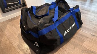 Hokejová výstroj CCM - 7