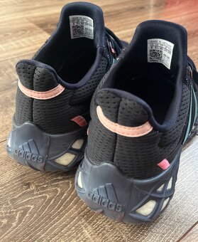 Tenisky Adidas ULTRABOOST WEB DNA - 7