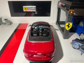 Audi A4 3.0 1:18 - 7
