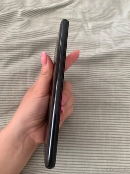Motorola moto G8 power farba čierna - 7