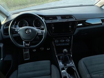 VW Touran R-Line 2.0 110 kW M6 - 7