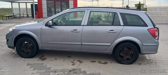 Opel - Astra/Station Wagon/, r.v. 2009, 66 KW, diesel - 7
