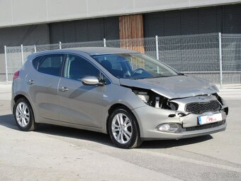 Kia Cee´d 1.6 CRDi LX/Silver - 7