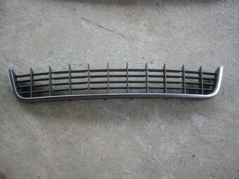 AUDI A8, S8 D2 - přední maska + mřížka 1999 - 2002 - 7