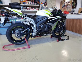 Predám Honda cbr 600rr 2008 - 7
