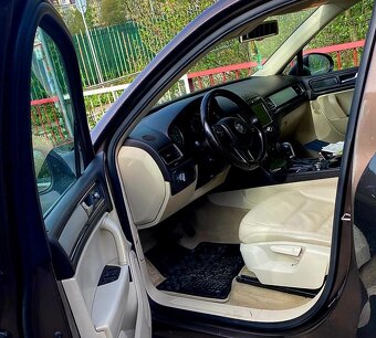 Volkswagen Touareg - 7