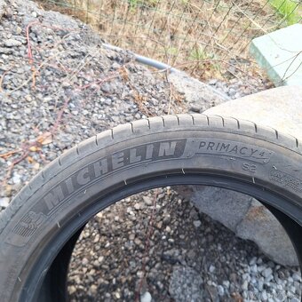 letné pneu 225/45/17 MICHELIN - 7