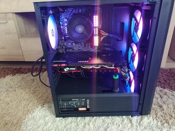 Predam herny PC RYZEN 5 3600X/4,4GHz/NVIDIA- GeForce GTX 108 - 7