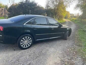 Predam Audi A8 - 7