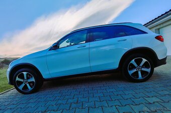 MERCEDES-BENZ GLC 250 D 4MATIC -EXCLUSIVE-SLOVENSKE-NADHERNE - 7
