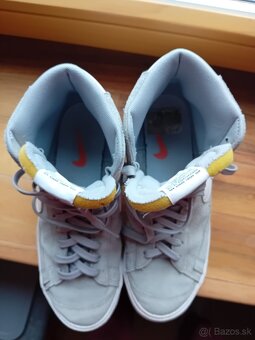 Kozene tenisky Nike Blazer Mid 77 - 7