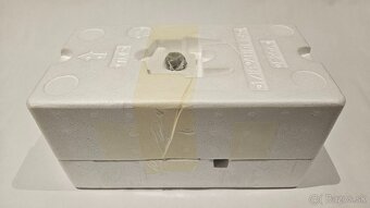 Kengfai 1:18 Audi R8 Coupé - 7