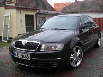 Mracitka SKODA SUPERB 1 - 7