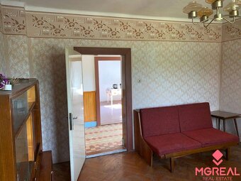 Na predaj dvojgeneračný 6 i RD vo V. Kršteňanoch - 7