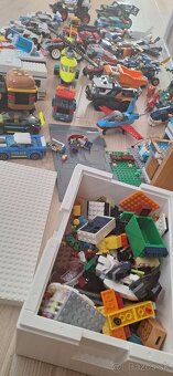 40 LEGO setov - 7