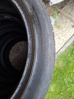 Predám zimné pneumatiky 225/40R18 92V - 7