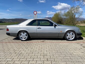 Mercedes-Benz w124 coupe 3.0 24v - 7