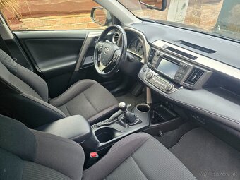 Toyota Rav4 2,0 D-4D - 7