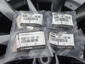 5x114,3 R17 original MAZDA 5 aludisky s TPMS ventilmi - 7