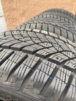 Good Year 225/45 R17 (zimne pneu) - 7