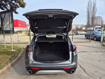 Predám Alfa Romeo Stelvio 2.2 JTDM 190k Btech AWD A/T - 7