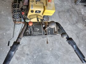 JOHN DEERE 826 8-HP ROK-1982 - 7