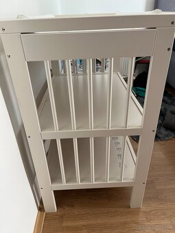 Prebalovací pult s príslušenstvom - 7