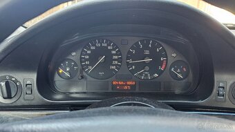 Rozpredám e39 520i - 7