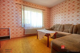 Rodinný dom na predaj s veľkým pozemkom, Kostoľany pod Tribe - 7