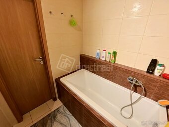 Fantastická ponuka bytu s dvoma balkónmi na prvom posch… - 7