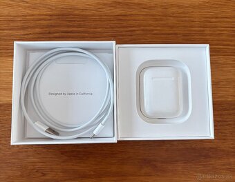 Apple Airpods - 7