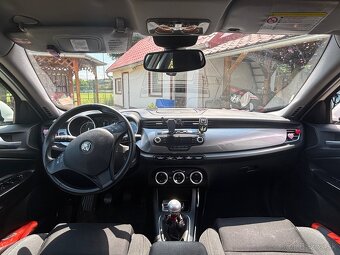 Alfa Romeo Giulietta - 7