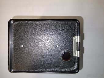 Kodak Six-20 Brownie. - 7