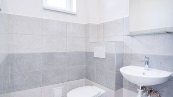 4 IZBOVÝ 120m² RODINNÝ DOM V TROJDOME S GARÁŽOU, ZÁHRADOU V - 7