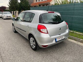 Renault Clio III 1.5 dCi - 7